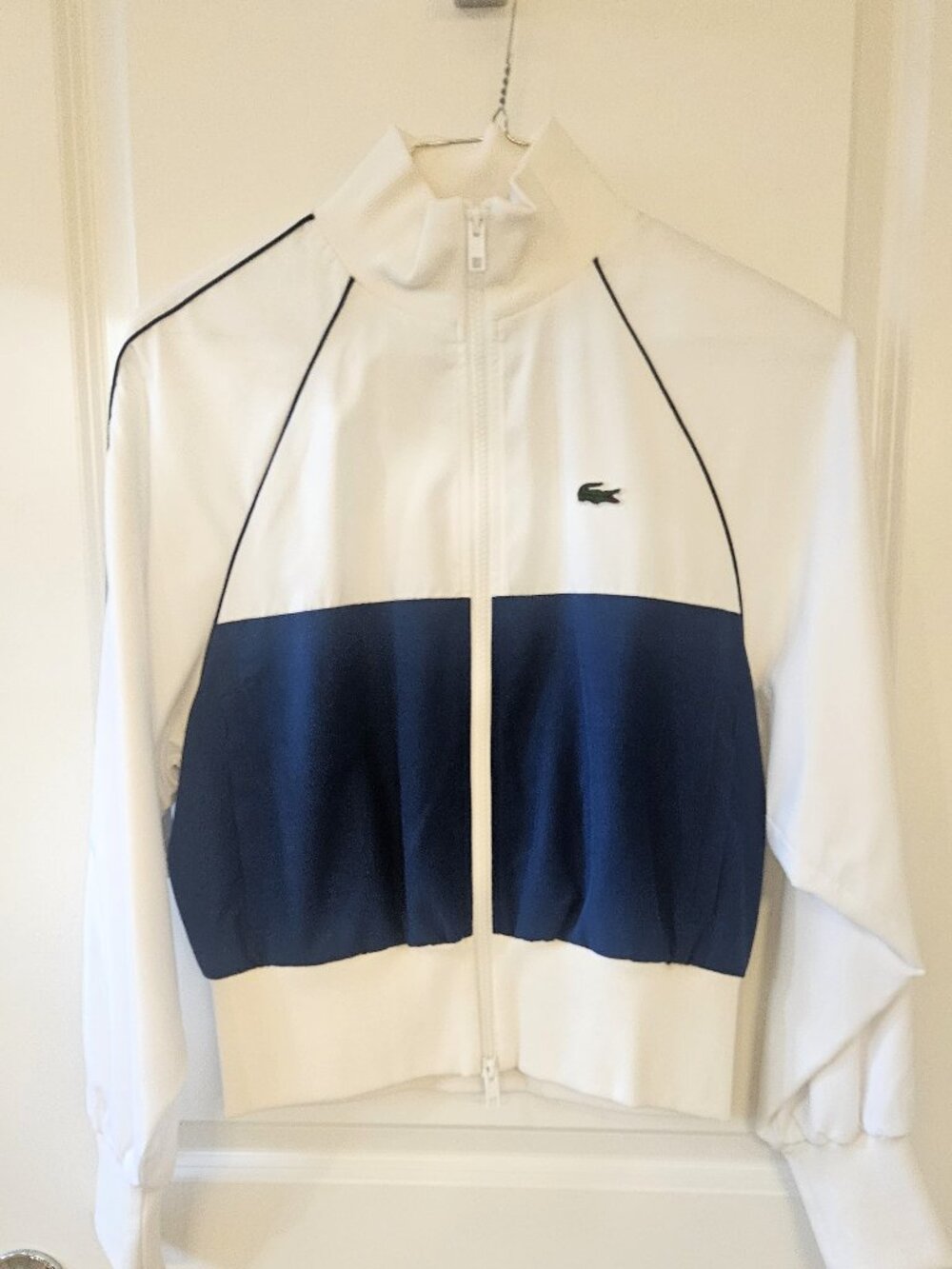 Lacoste Women's White Navy Colorblock Jacket Water Repellent M